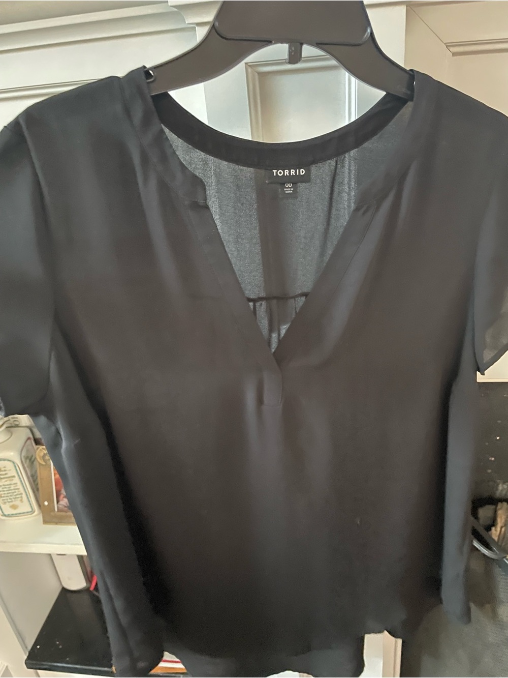 Torrid Black V-Slit Short Sleeve Blouse